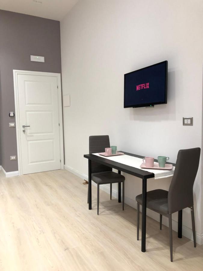 Nsh Apparthotel, Napoli Centro Luaran gambar