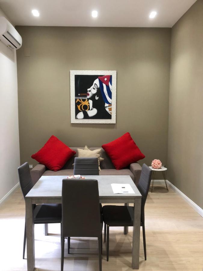 Nsh Apparthotel, Napoli Centro Luaran gambar